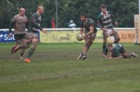 Ealing v Bees