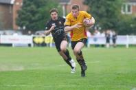 Esher v Bees (po)